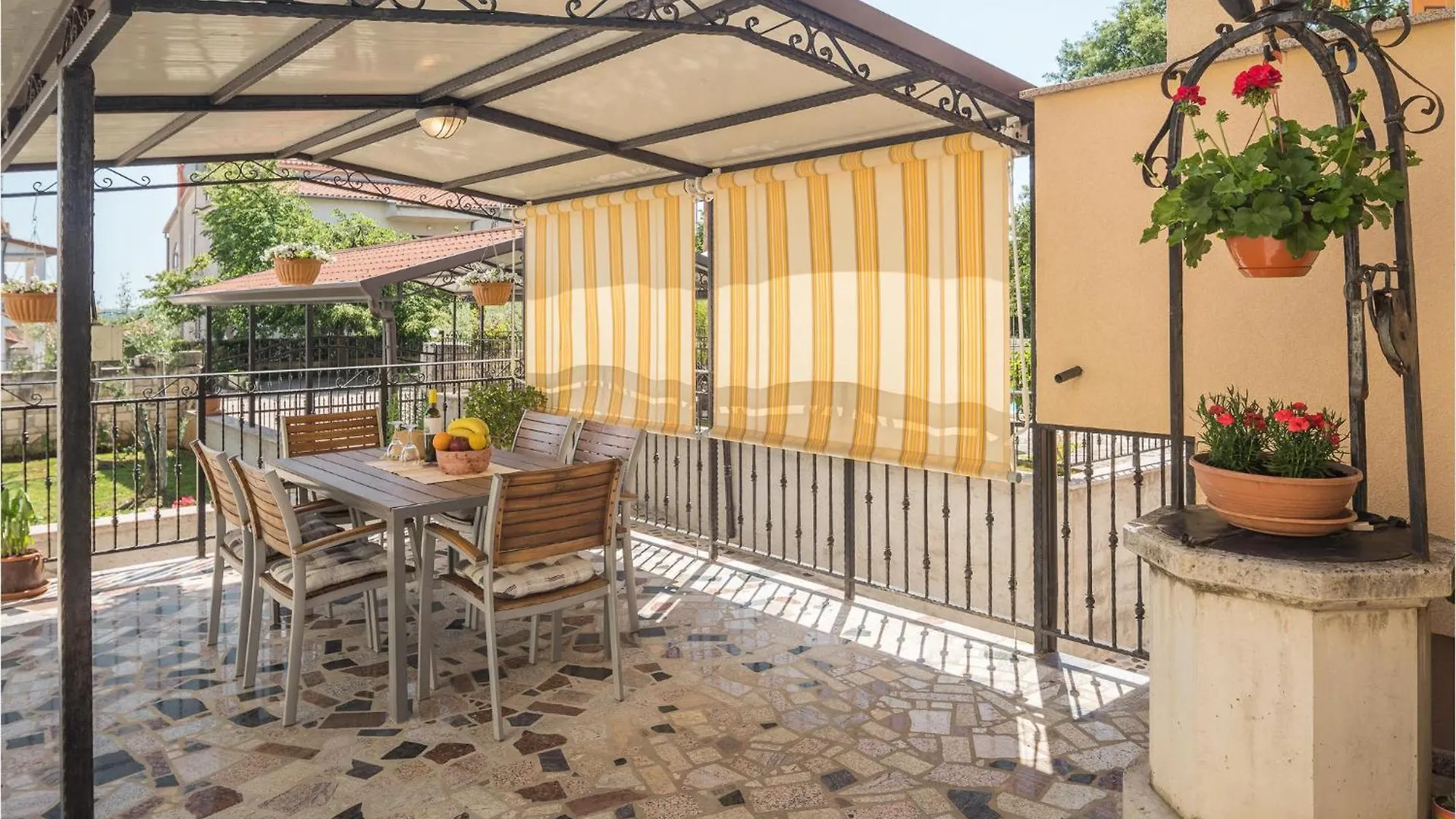 Awesome Apartment In Porec With Kitchen