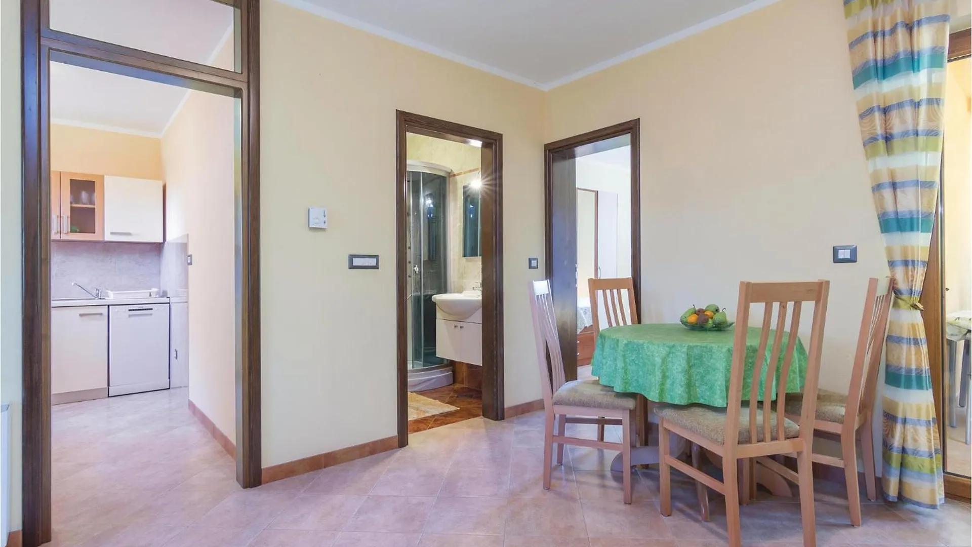 Awesome Apartment In Porec With Kitchen